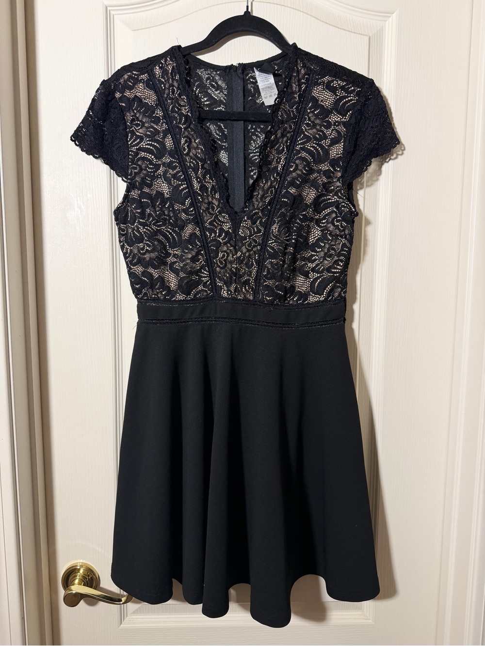 Windsor Black Lace V-Neck Fit-and-Flare Dress